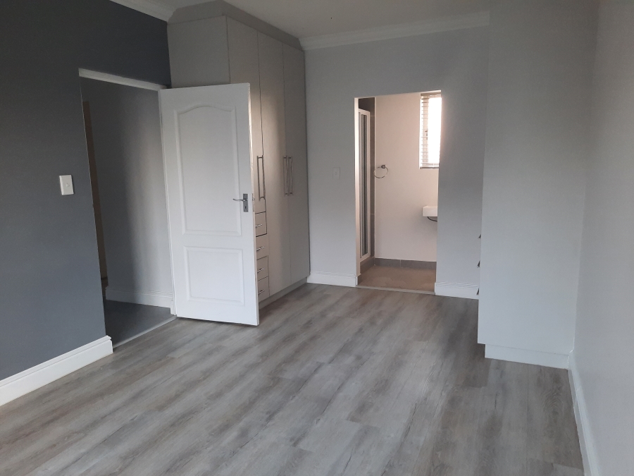 To Let 3 Bedroom Property for Rent in Langeberg Heights Western Cape